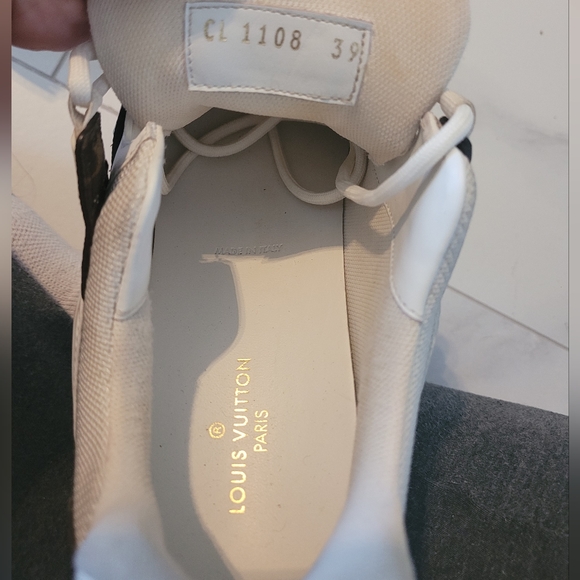 Louis Vuitton LV Rush Sneakers - Picture 6 of 8